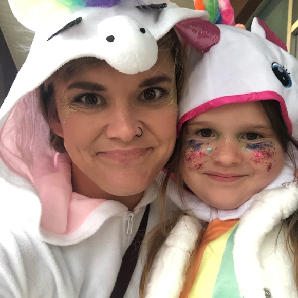 Meet your Posher, Erica - Picture 7 of 8